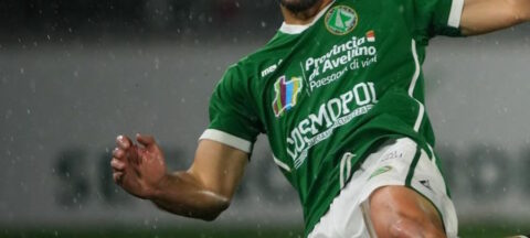 Avellino tratta Oyono dal Frosinone